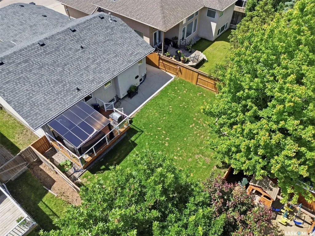 231 Maguire Court Saskatoon SK S7H 4E1