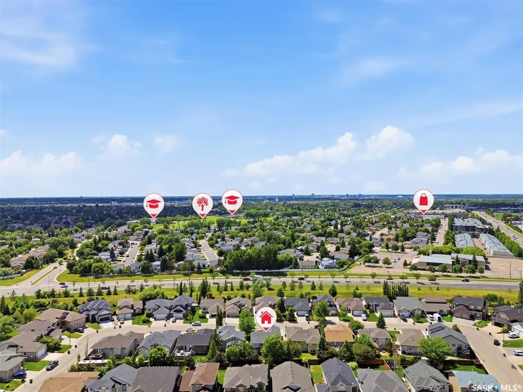 231 Maguire Court Saskatoon SK S7H 4E1