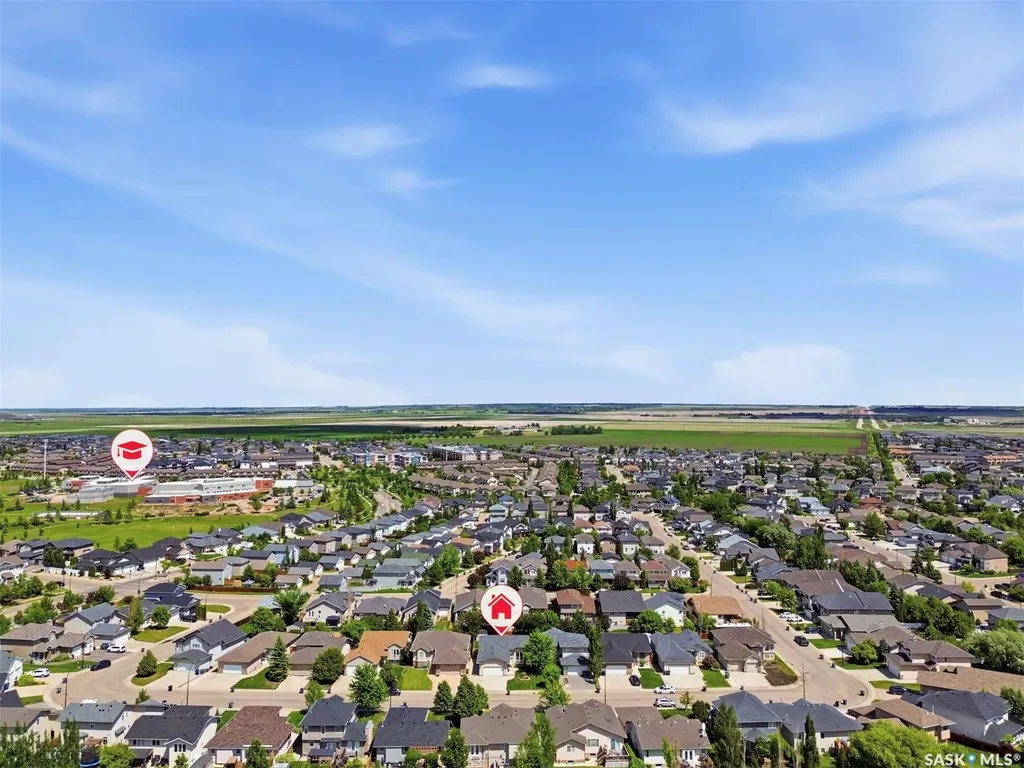231 Maguire Court Saskatoon SK S7H 4E1