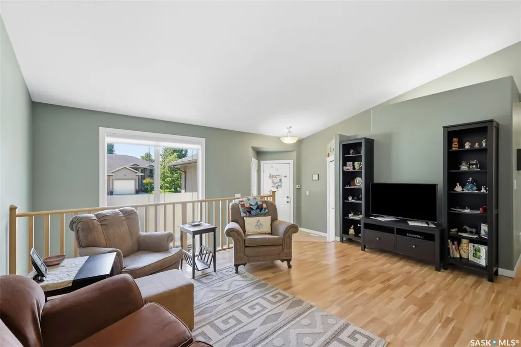 231 Maguire Court Saskatoon SK S7H 4E1