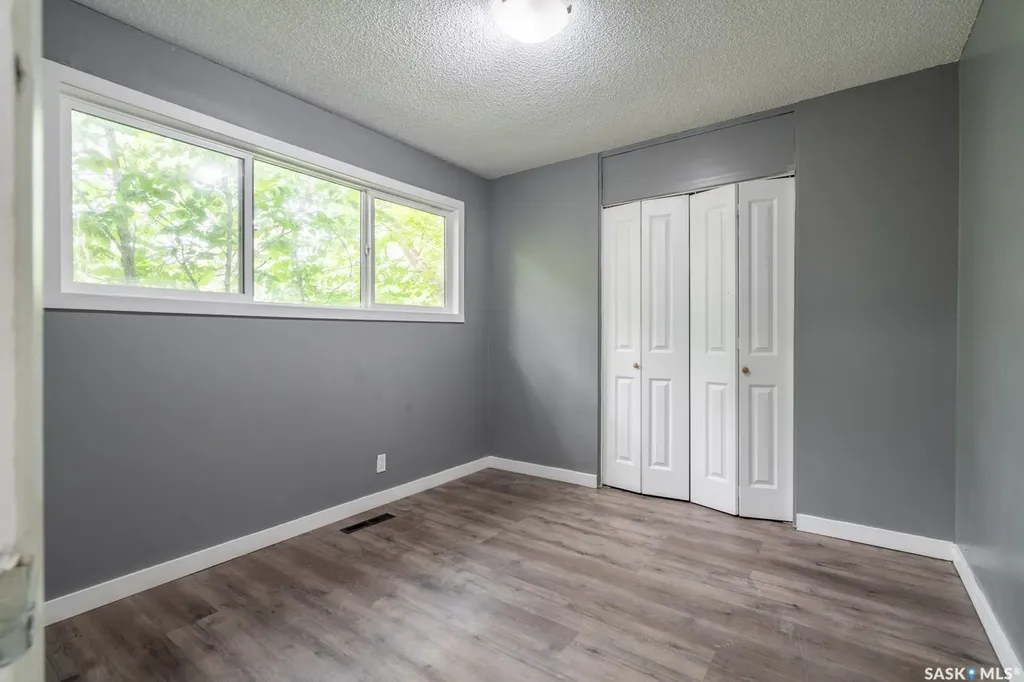 717 Montague Street Regina SK S4T 3H1