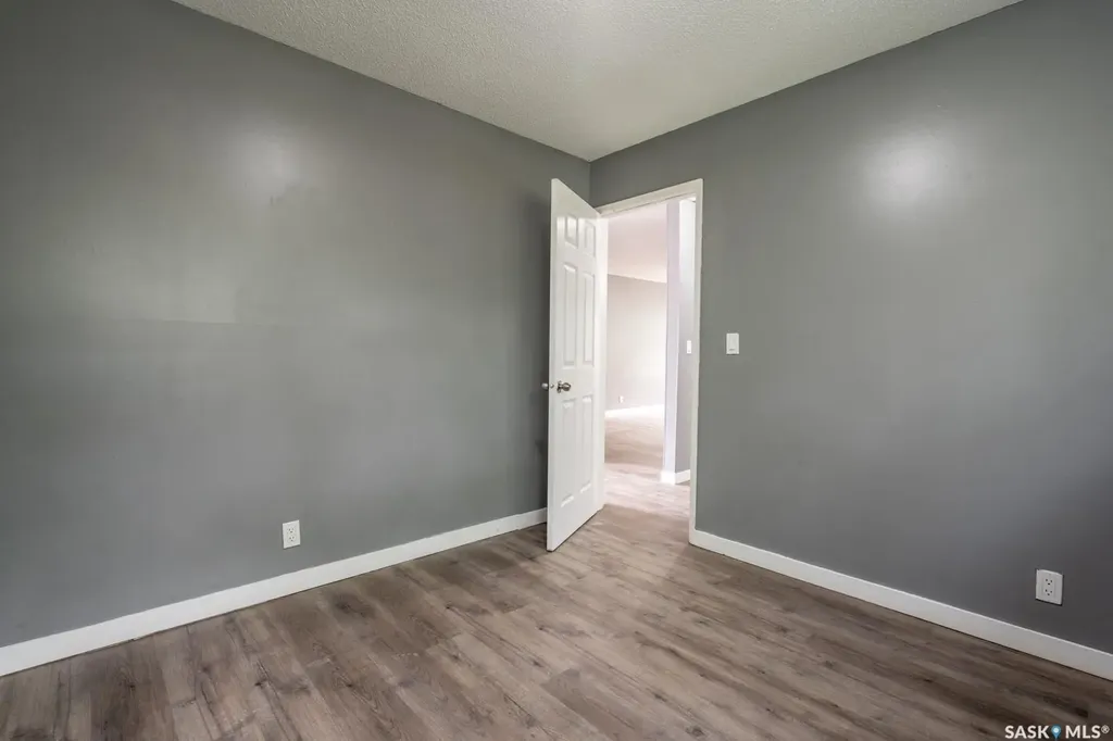 717 Montague Street Regina SK S4T 3H1