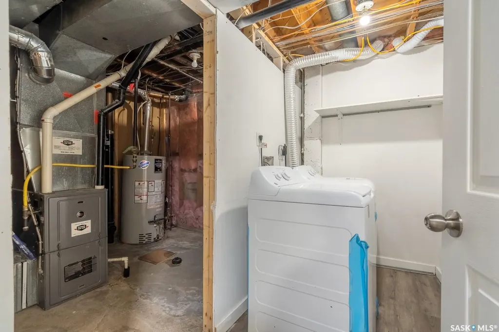 717 Montague Street Regina SK S4T 3H1