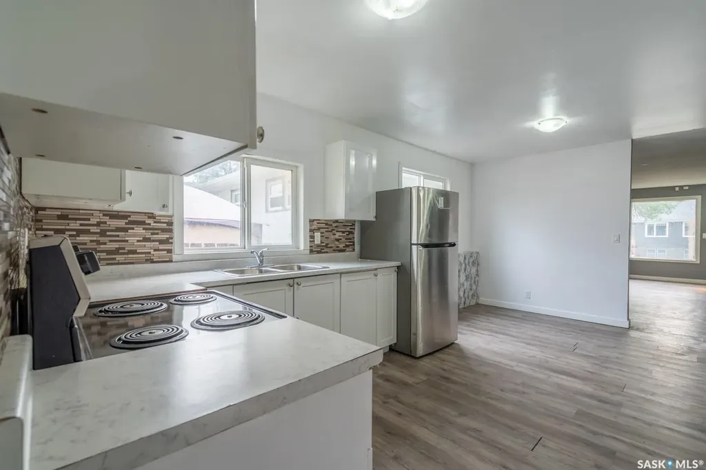 717 Montague Street Regina SK S4T 3H1