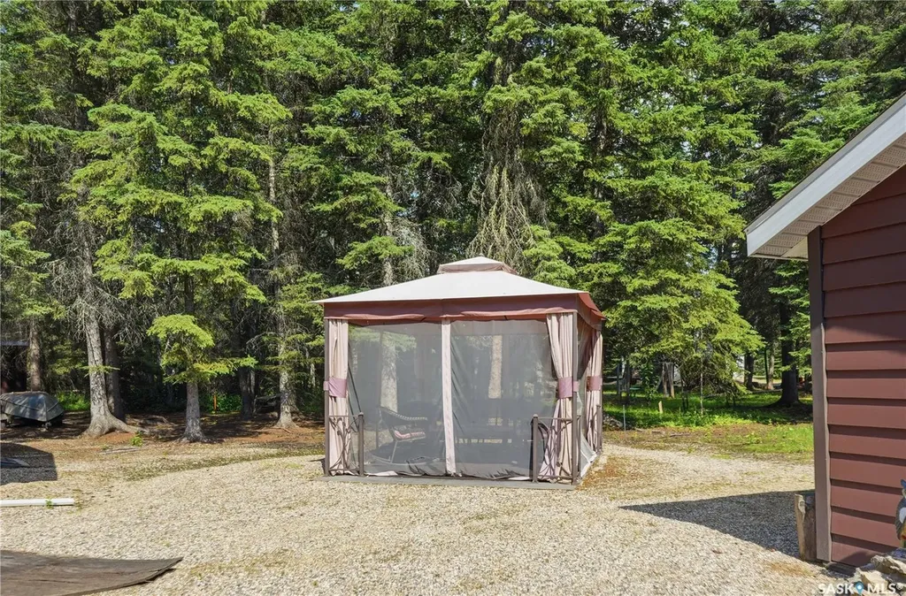 23 Saskatchewan Drive Candle Lake SK S0J 3E0