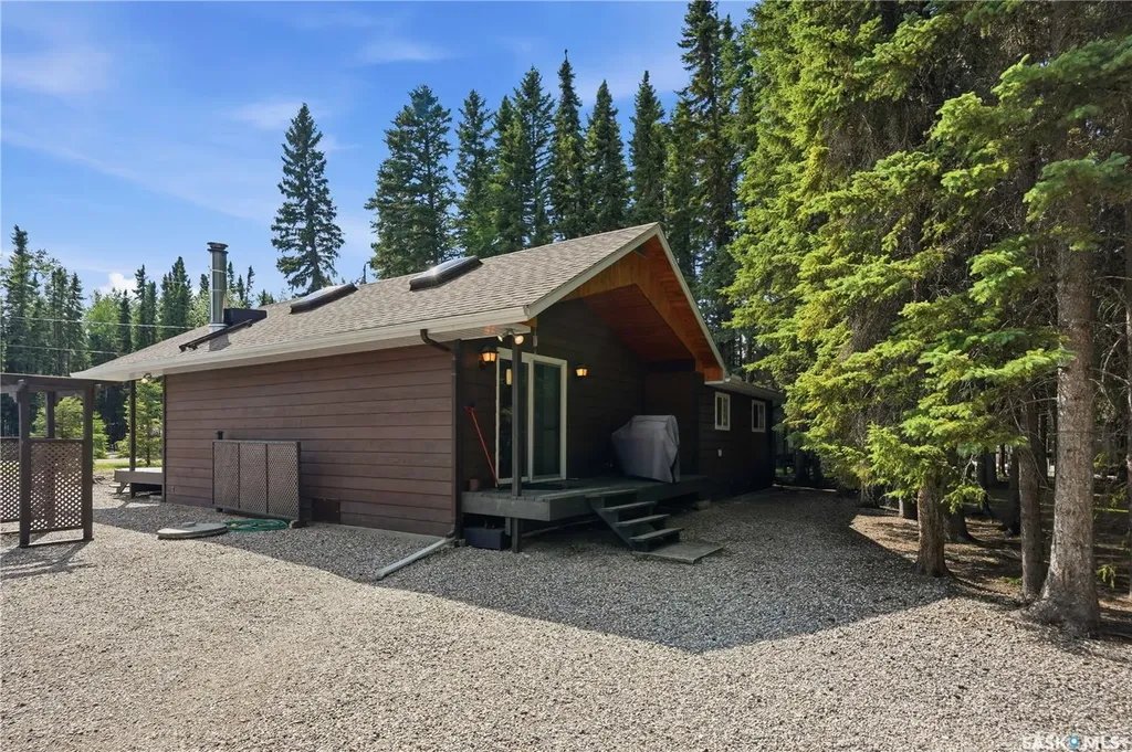 23 Saskatchewan Drive Candle Lake SK S0J 3E0