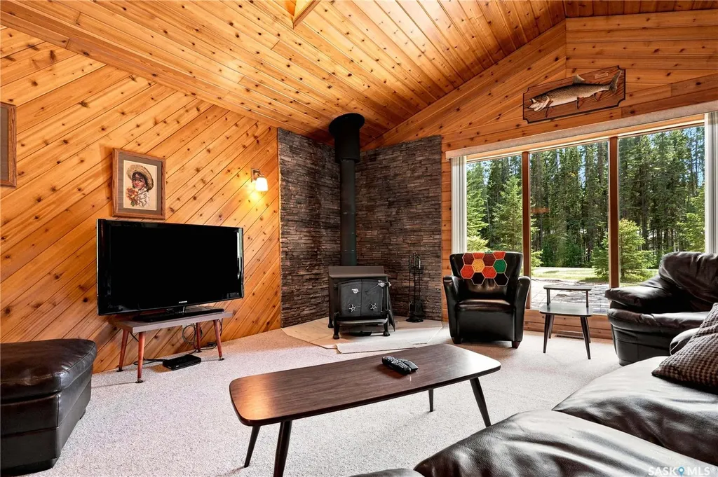 23 Saskatchewan Drive Candle Lake SK S0J 3E0