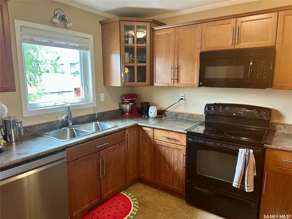 110 Shillington Crescent Saskatoon SK S7K 3J6