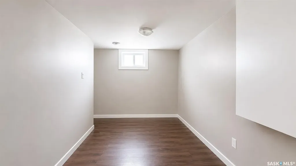 1924 22nd Street W Saskatoon SK S7M 0T9