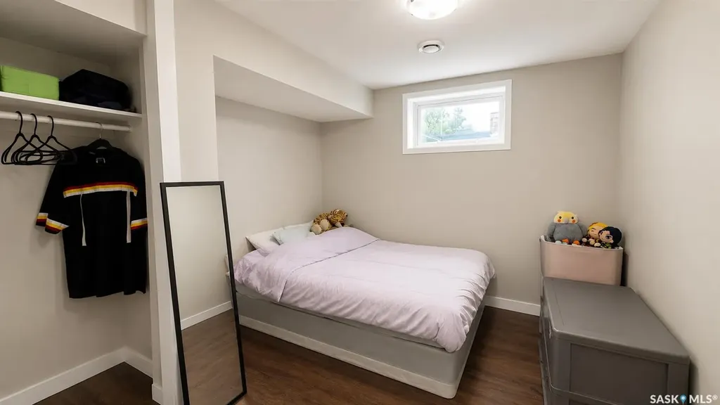 1924 22nd Street W Saskatoon SK S7M 0T9