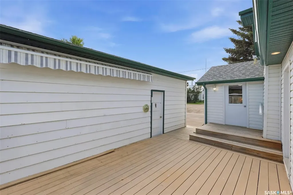 301 Rupert Street Simpson SK S0G 4M0