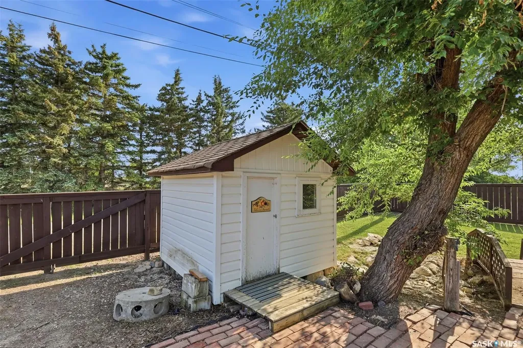 301 Rupert Street Simpson SK S0G 4M0