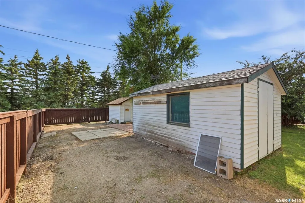301 Rupert Street Simpson SK S0G 4M0