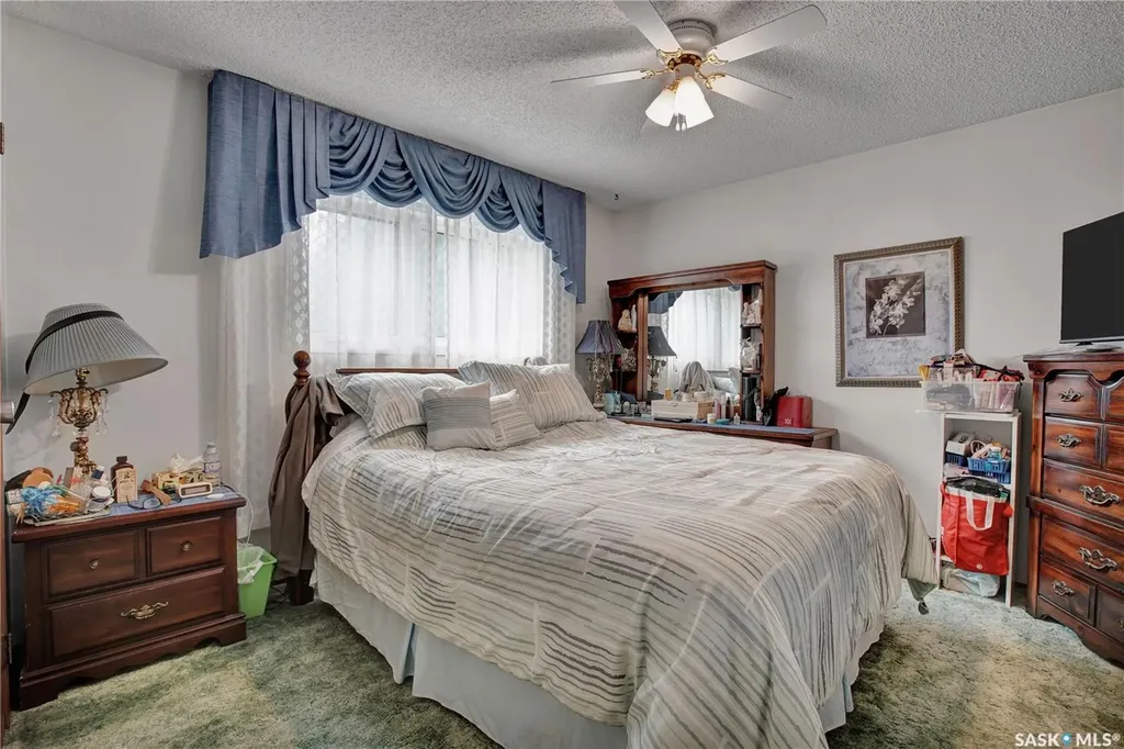 1005 10th Street Rosthern SK S0K 3R0