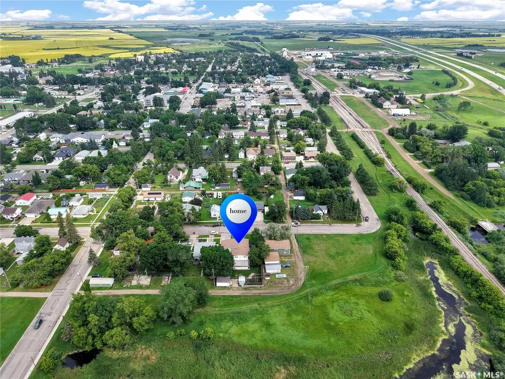 1005 10th Street Rosthern SK S0K 3R0