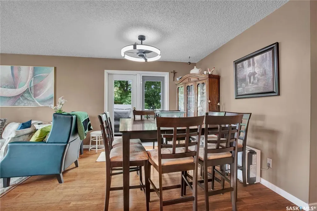 1005 10th Street Rosthern SK S0K 3R0