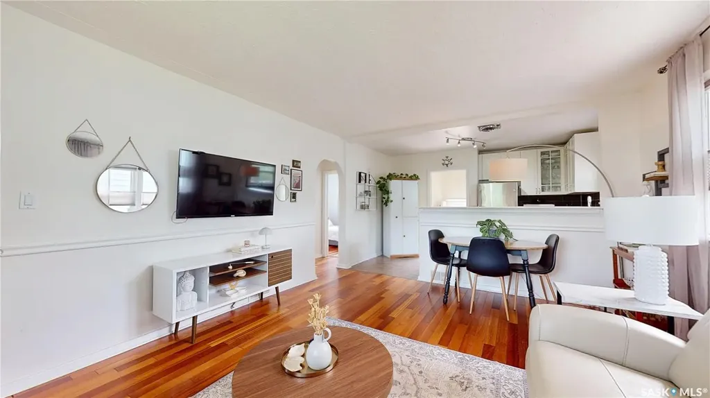 1333 Empress Street Regina SK S4T 5E6