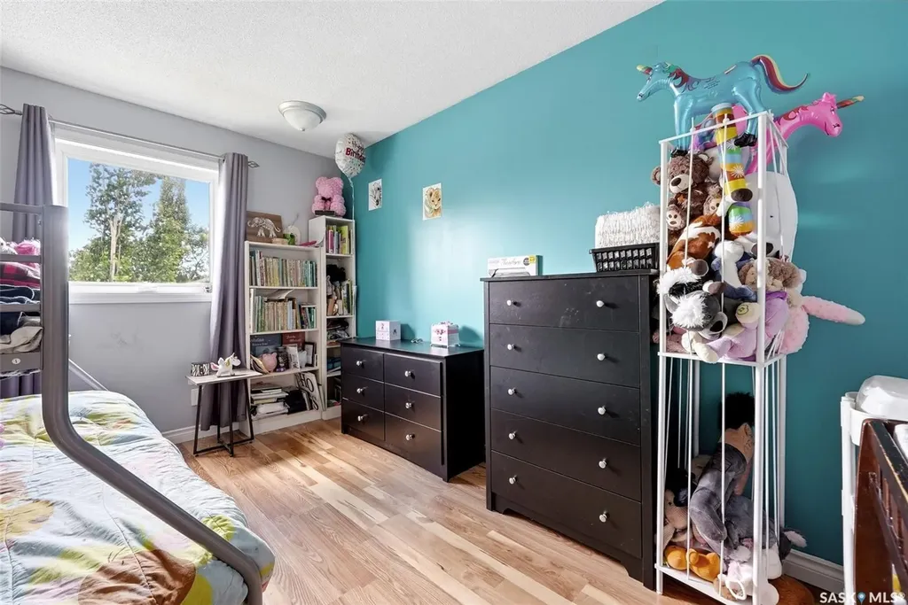 22 Salemka Crescent Regina SK S4R 7S1