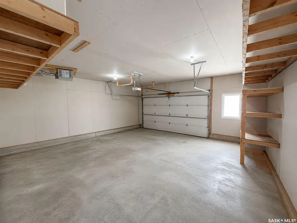 6 Guy Drive Prince Albert SK S6X 0A3