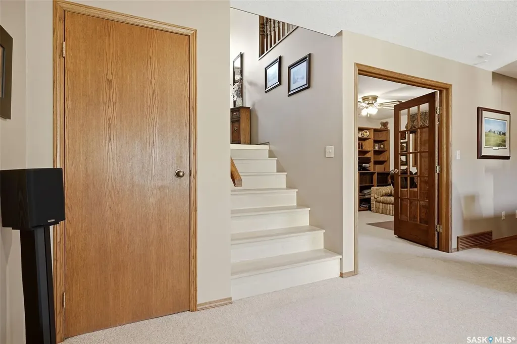 33 Federal Drive White City SK S4L 5B1