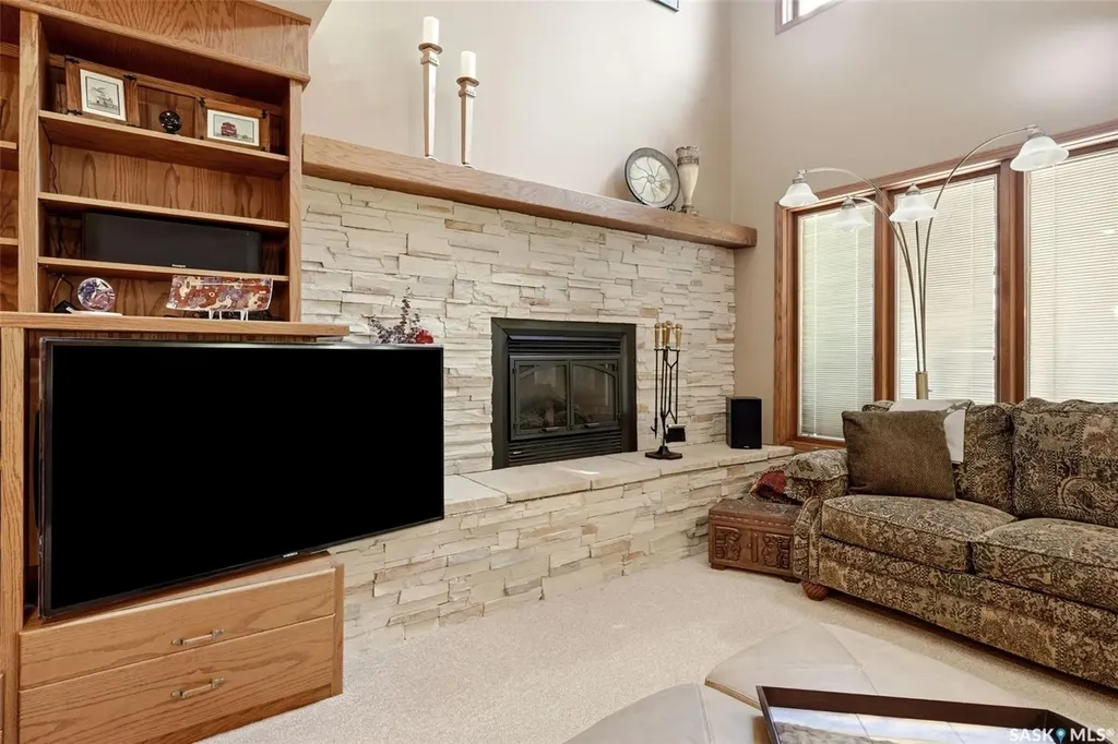 33 Federal Drive White City SK S4L 5B1