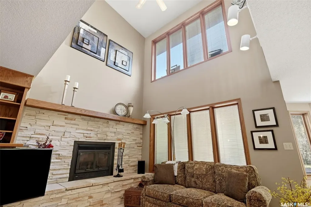 33 Federal Drive White City SK S4L 5B1