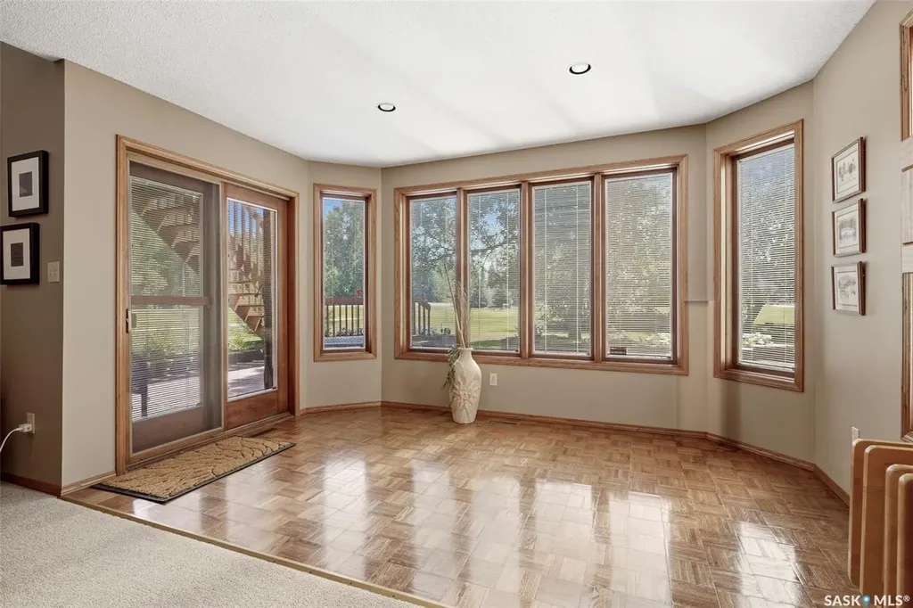 33 Federal Drive White City SK S4L 5B1