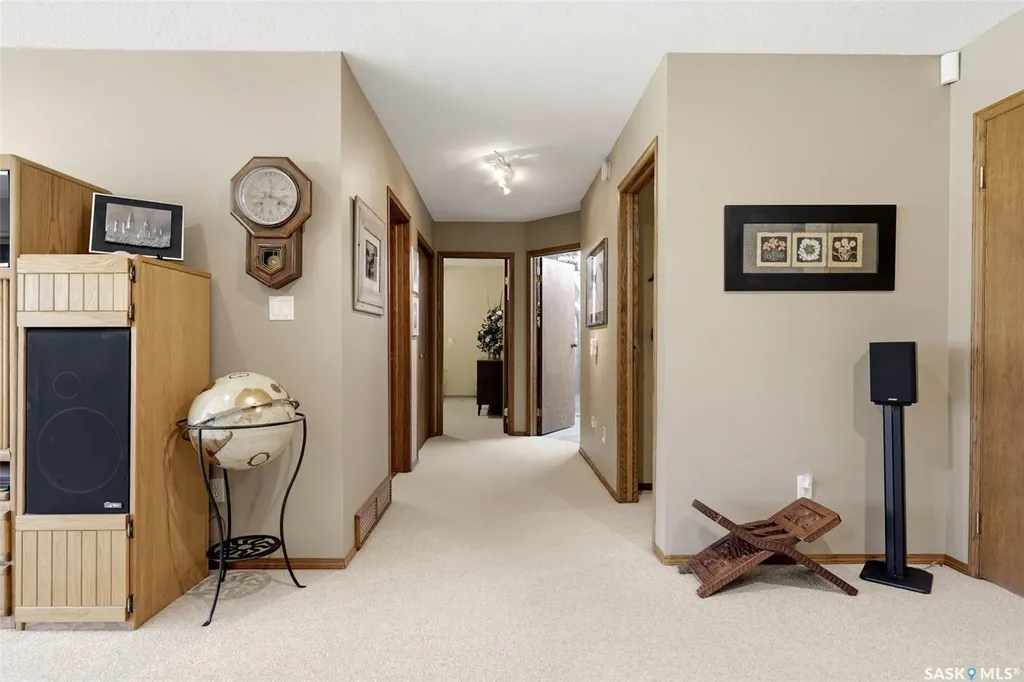 33 Federal Drive White City SK S4L 5B1