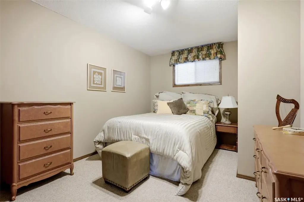 33 Federal Drive White City SK S4L 5B1