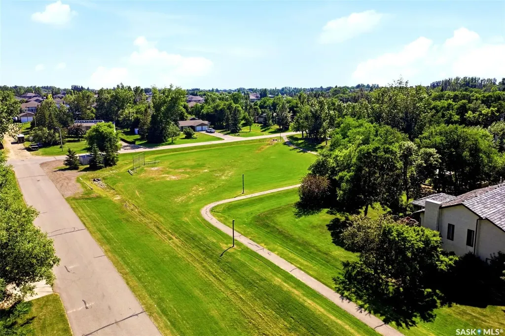 33 Federal Drive White City SK S4L 5B1