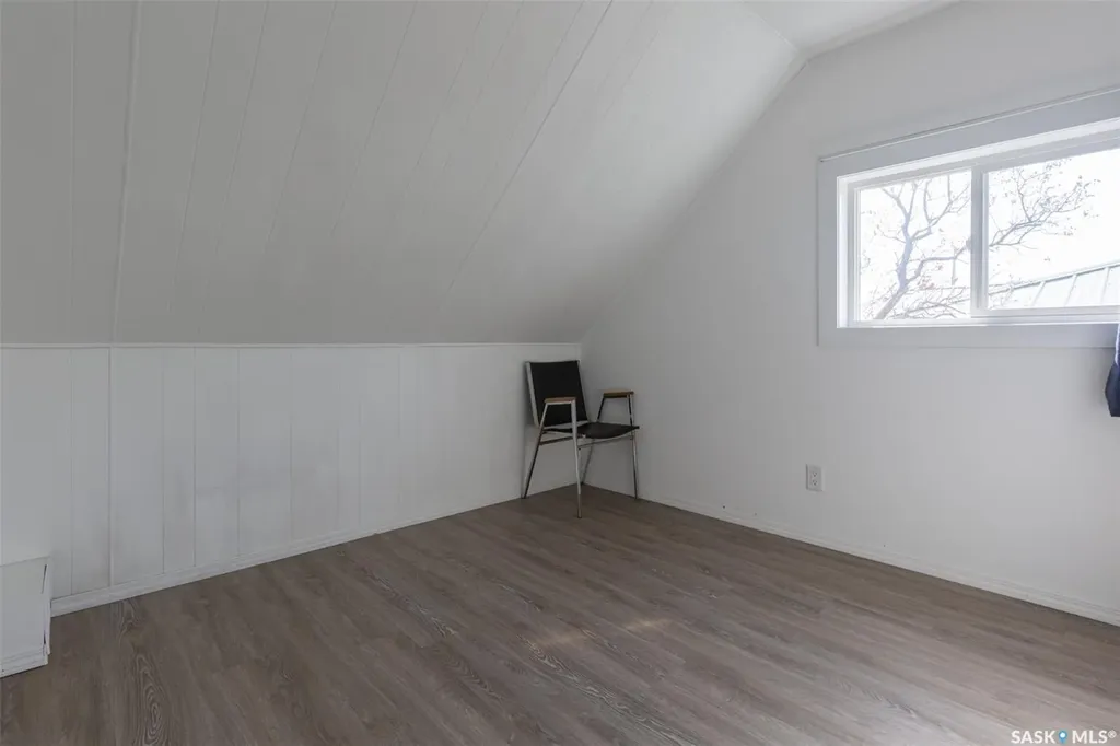 454 Fairford Street W Moose Jaw SK S6H 1W2