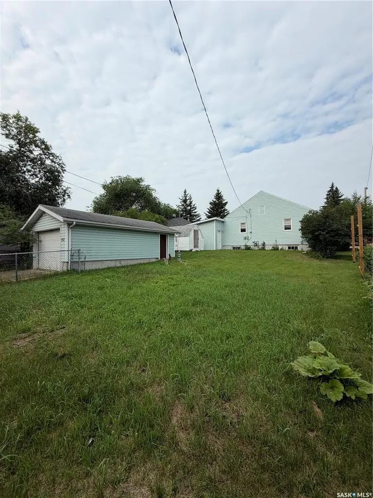 312 Prince Street Hudson Bay SK S0E 0Y0