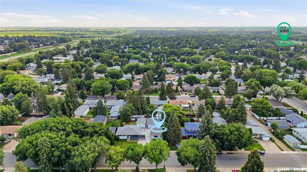 1422 East Heights Saskatoon SK S7J 3B3