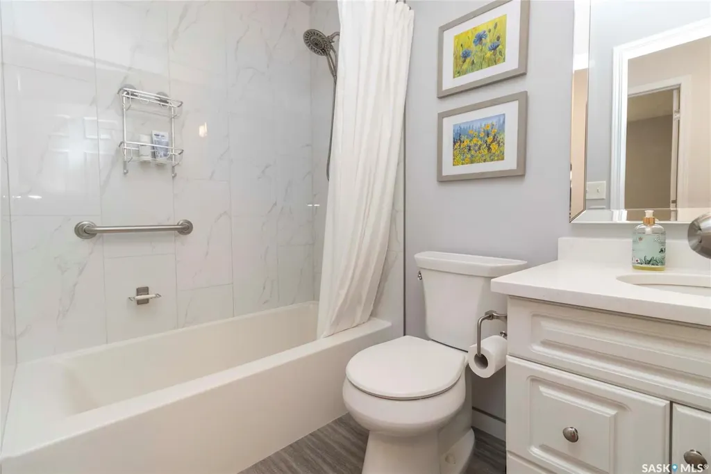 439 Fairbrother Court Saskatoon SK S7S 1H9