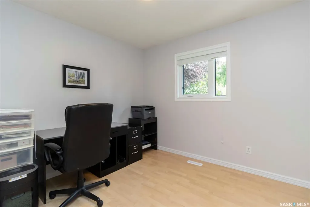 439 Fairbrother Court Saskatoon SK S7S 1H9