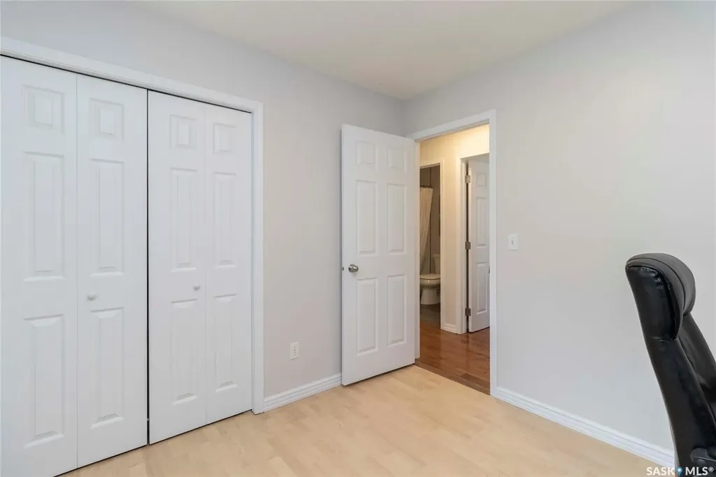 439 Fairbrother Court Saskatoon SK S7S 1H9