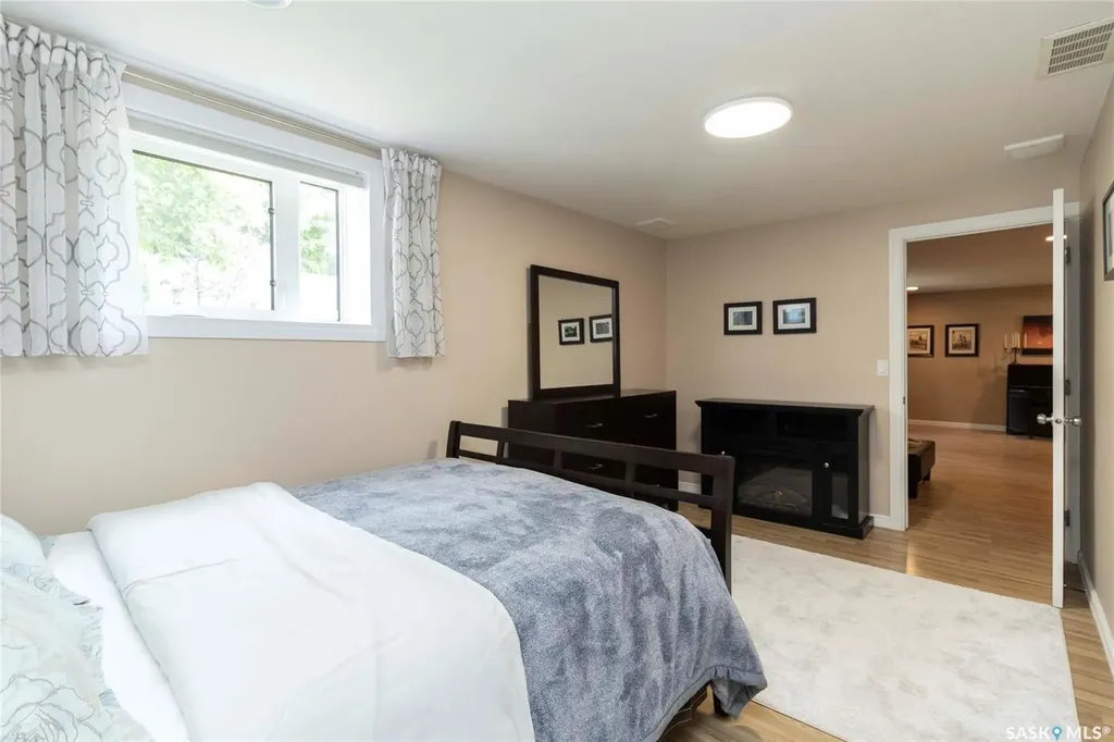 439 Fairbrother Court Saskatoon SK S7S 1H9