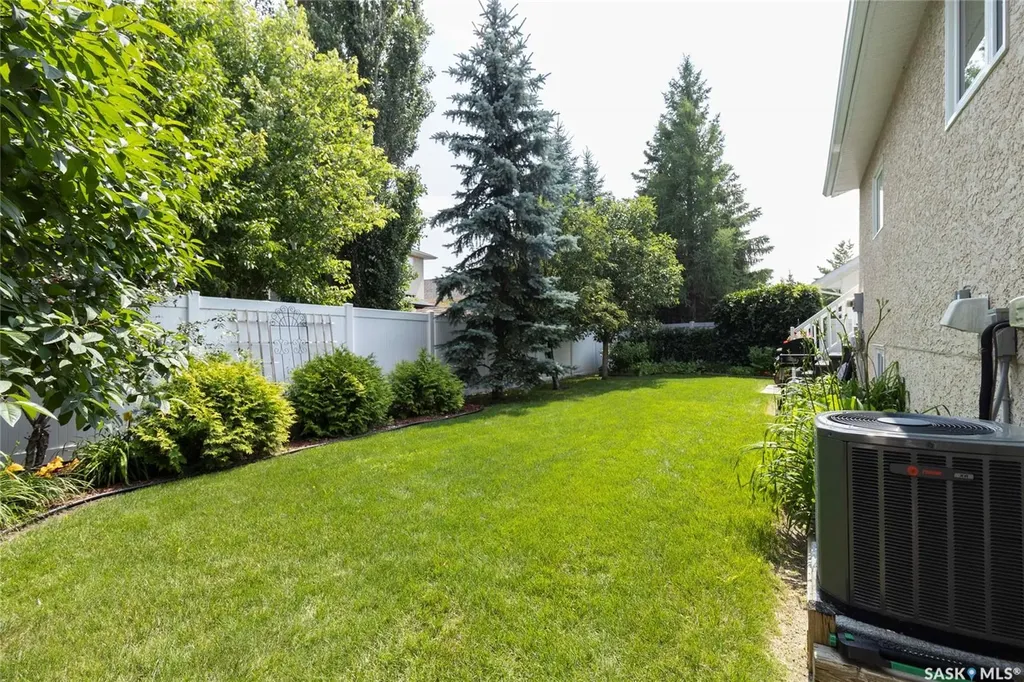 439 Fairbrother Court Saskatoon SK S7S 1H9