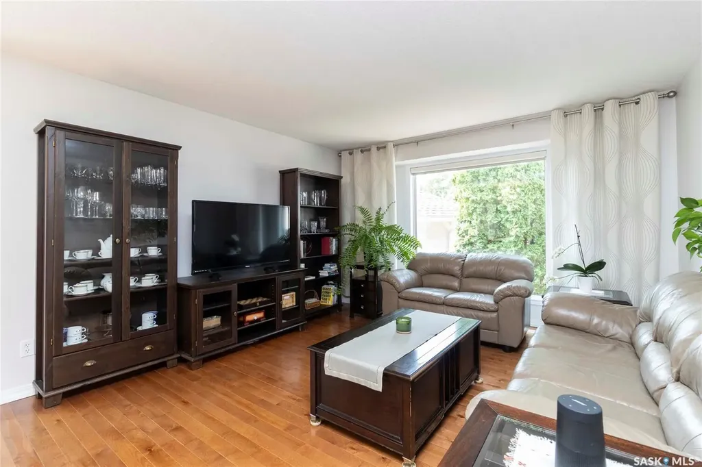 439 Fairbrother Court Saskatoon SK S7S 1H9