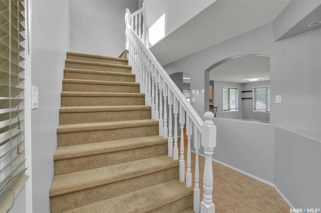 1675 Rousseau Crescent N Regina SK S4X 4L9
