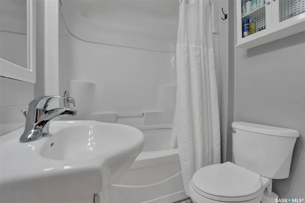 2604 Robinson Street Regina SK S4T 2R4
