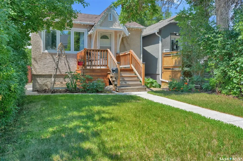 2604 Robinson Street Regina SK S4T 2R4
