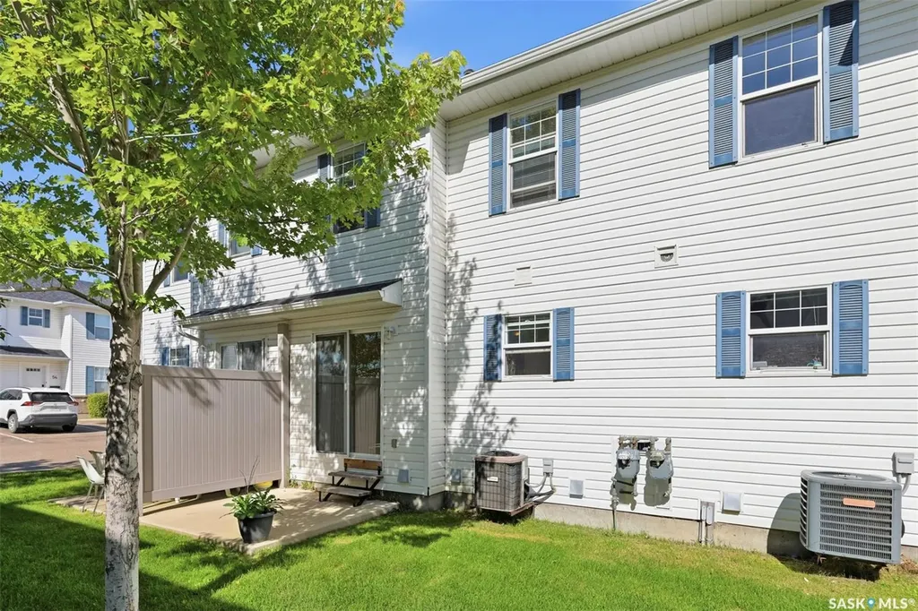 203 Herold Terrace Saskatoon SK S7V 1H8