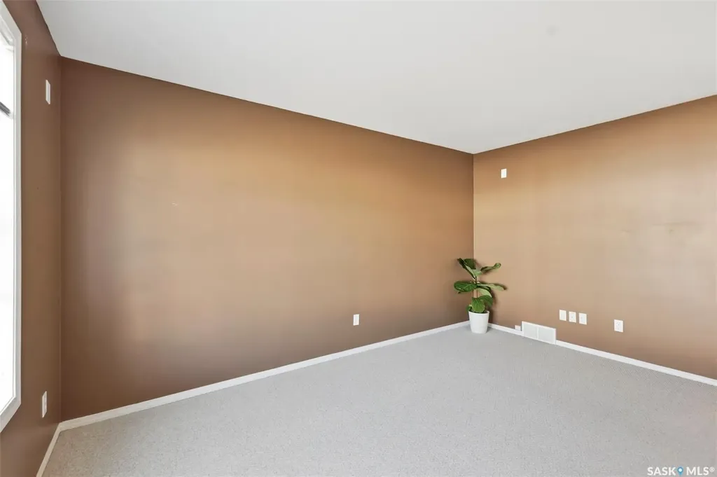 203 Herold Terrace Saskatoon SK S7V 1H8