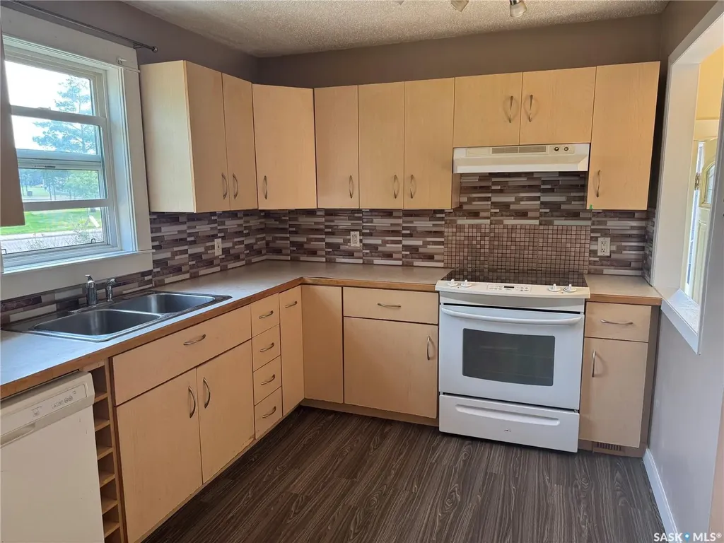 100 105th Street W Saskatoon SK S7N 1N1