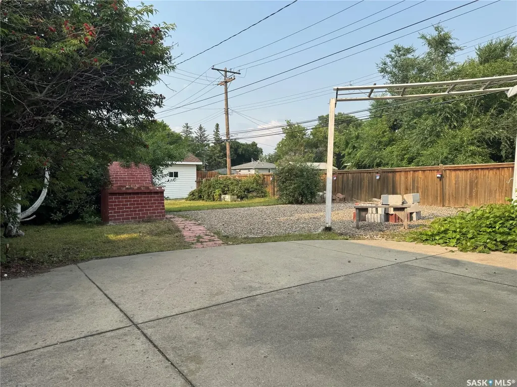 100 105th Street W Saskatoon SK S7N 1N1