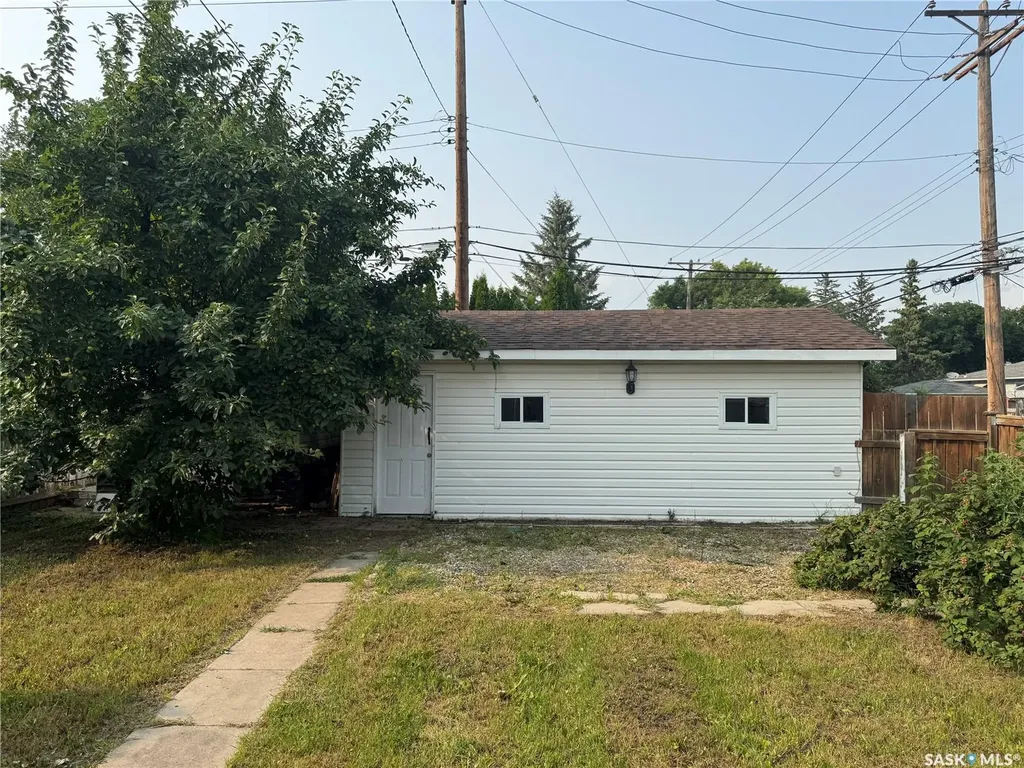 100 105th Street W Saskatoon SK S7N 1N1