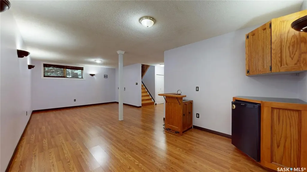118 Salemka Crescent Regina SK S4R 7S1