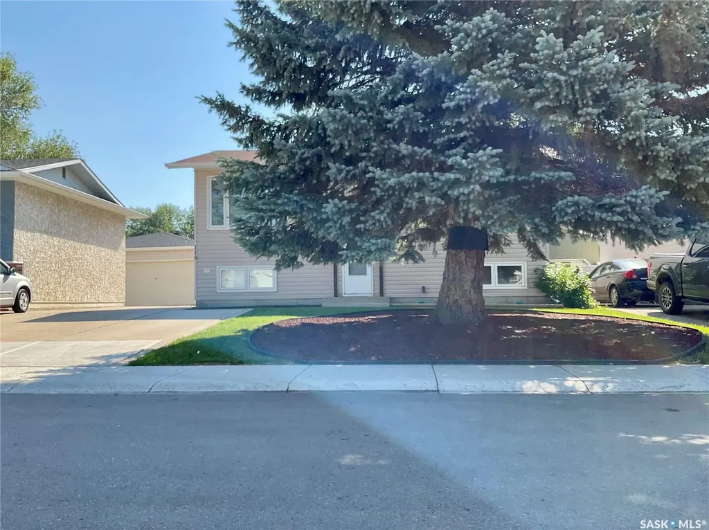 118 Salemka Crescent Regina SK S4R 7S1