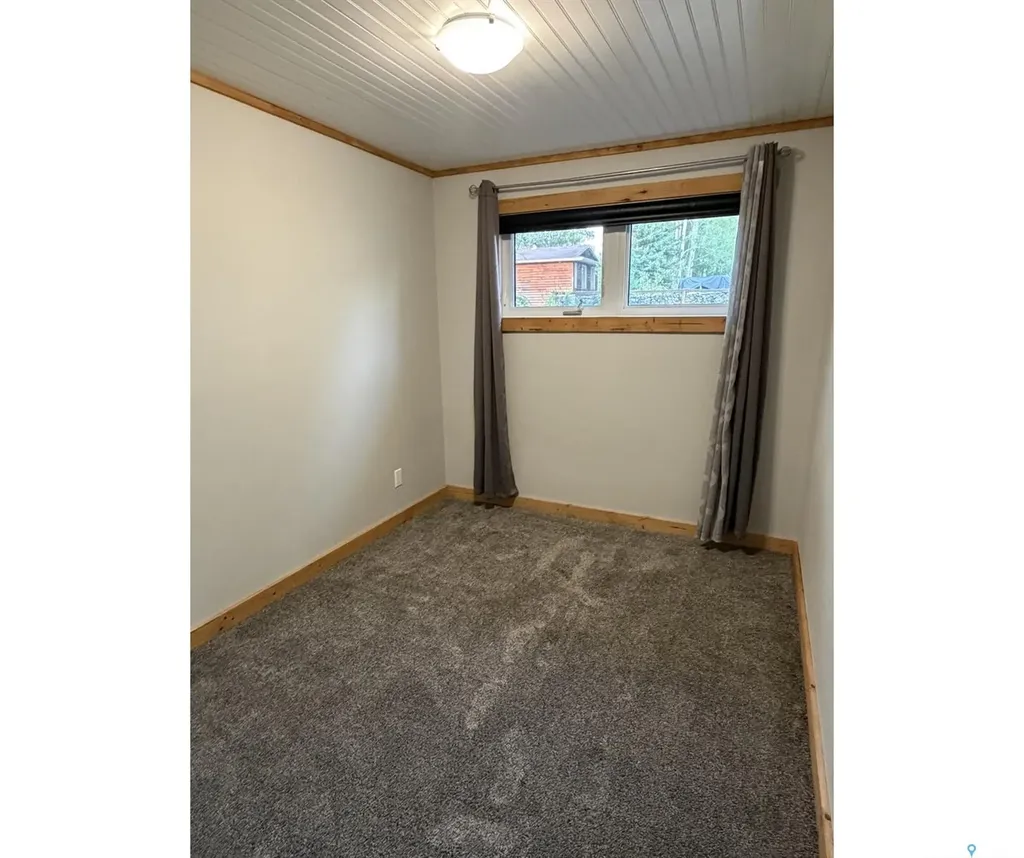 241 Dehavilland Avenue Air Ronge SK S0J 3G0